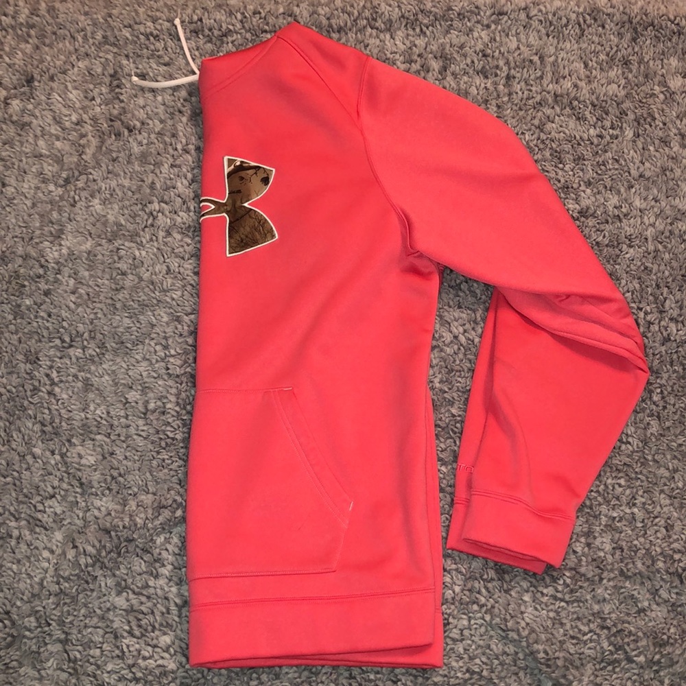 XL Under Armour Hoodie